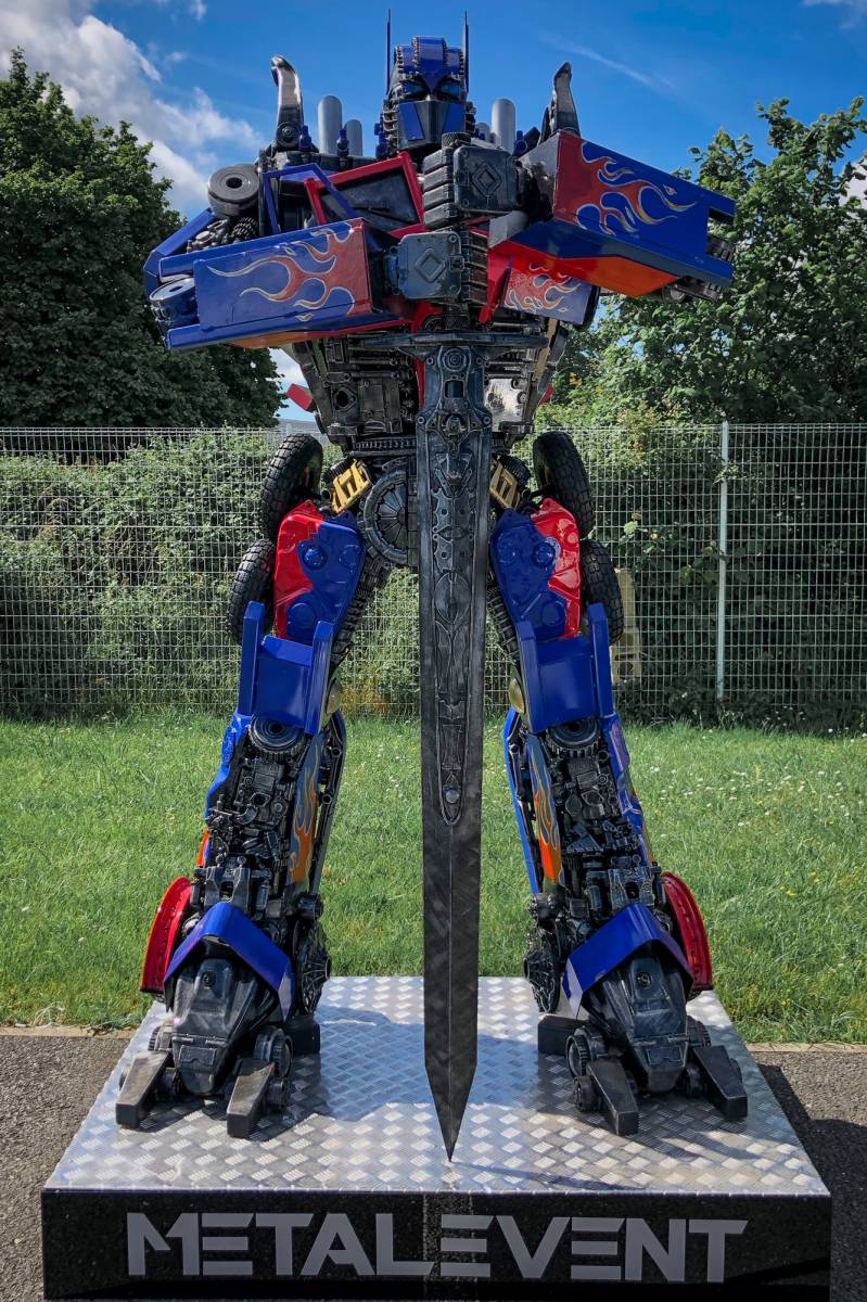 Optimus Prime transformers Autobots Decepticons location sculpture 
